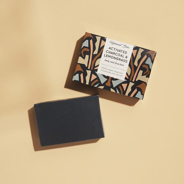 HelemaalShea Activated Charcoal & Lemongrass body and face bar